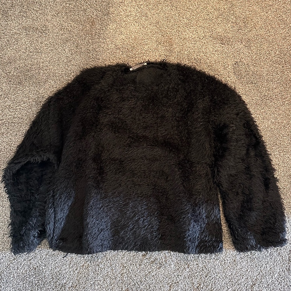 Black cozy Zara sweater